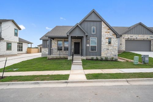 137 Tenny Ln, Kyle, TX, 78640-3176 | Card Image