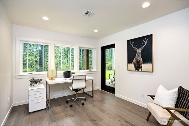6050 Chorus Frog St Ne, House other with 4 bedrooms, 5 bathrooms and 2 parking in Bainbridge Island WA | Image 6
