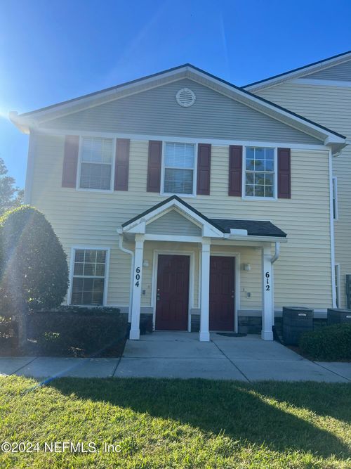 604-2200 Marsh Hawk Ln, Fleming Island, FL, 32003-6334 | Card Image