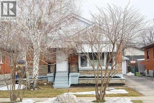 lower-919 Brucedale Ave E, Hamilton, ON, L8T1L8 | Card Image