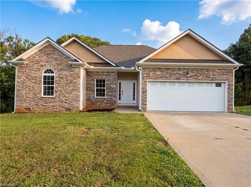 404 Winchester Drive, Graham, NC, 27253 | Card Image