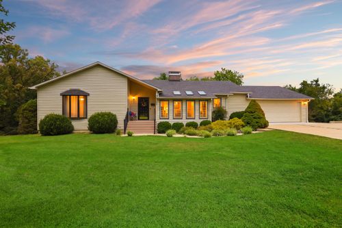 151 Edgewood Drive, Harrodsburg, KY, 40330 | Card Image