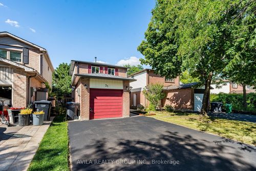 31 Wheatfield Rd, Brampton, ON, L6X2V4 | Card Image