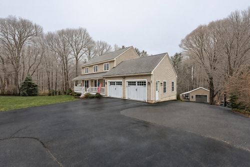 19 Rouleau Dr, Somersworth, NH, 03878-2823 | Card Image