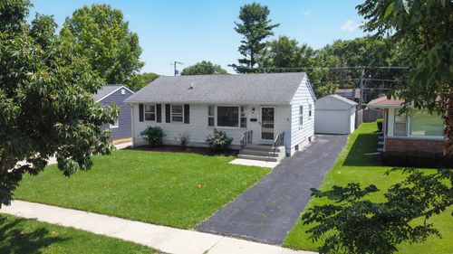 219 N Berteau Ave, Bartlett, IL, 60103-4103 | Card Image