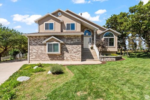 3785 N 2675 E, Layton, UT, 84040-2413 | Card Image