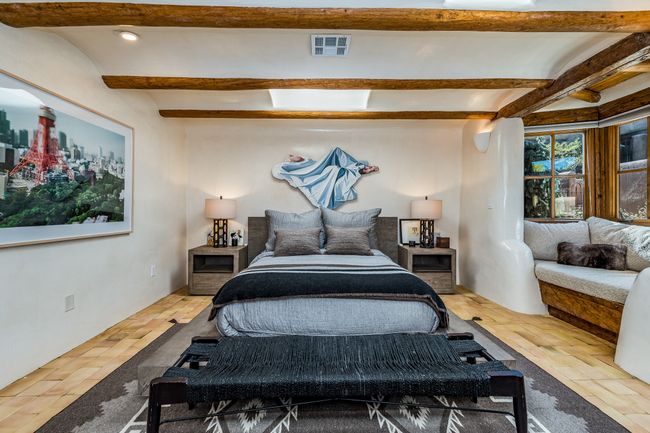Guest Bedroom #1 | Image 45