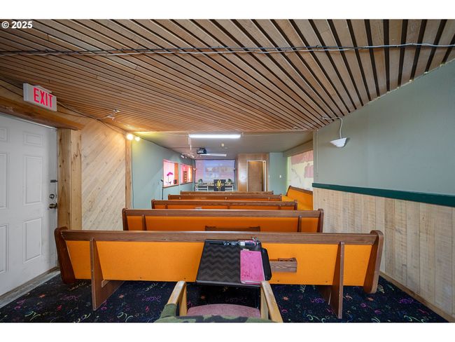 115 8 Th St, Home with 0 bedrooms, 0 bathrooms and 15 parking in Winchester Bay OR | Image 12