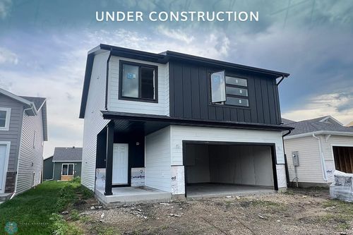 6722 Meadow View Dr S, Fargo, ND, 58104 | Card Image