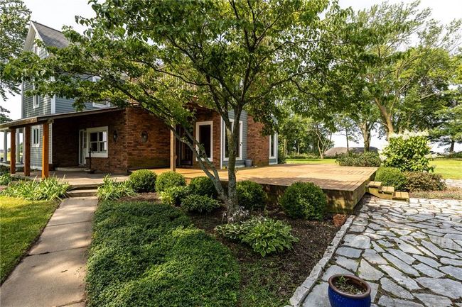 8894 Ssr Z Highway, House other with 3 bedrooms, 3 bathrooms and null parking in Trimble MO | Image 24