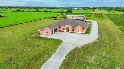 1409 County Road 63, Rosharon, TX, 77583-5279 | Card Image