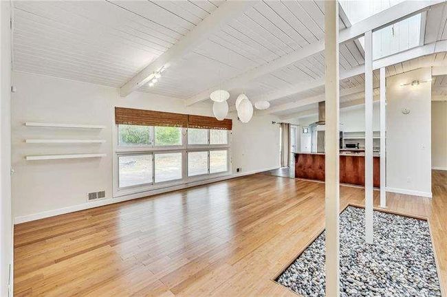 3121 Lynnray Dr, House other with 3 bedrooms, 2 bathrooms and 2 parking in Doraville GA | Image 9