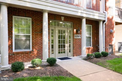302-11503 Sperrin Cir, FAIRFAX, VA, 22030-8593 | Card Image
