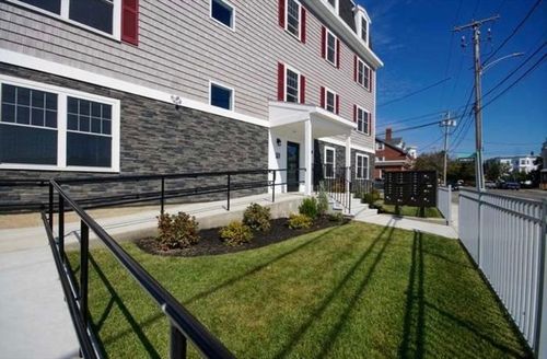 unit-400-693 Western Ave, Lynn, MA, 01905-5601 | Card Image