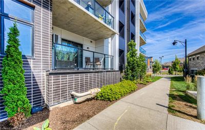 108 - 249 Grey Silo Rd, Home with 1 bedrooms, 1 bathrooms and 1 parking in Waterloo ON | Image 3