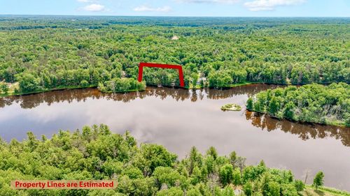 N6079 Shore Dr Q-4, Menominee, MI, 49893 | Card Image