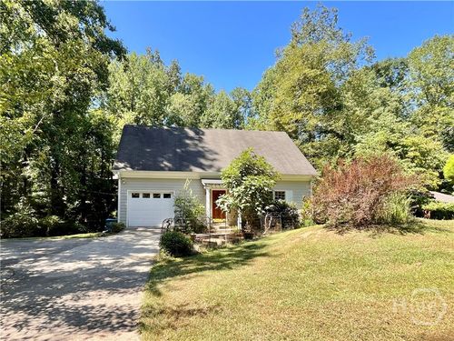 215 Mcduffie Dr, Athens, GA, 30605-3936 | Card Image
