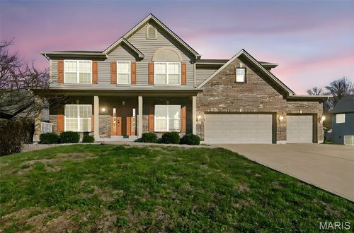 105 Kendl Ct, Florissant, MO, 63031-5666 | Card Image