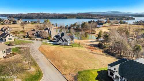 116 Parkside Dr, Vonore, TN, 37885-4303 | Card Image