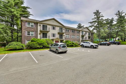 20-6 Autumn Leaf Dr, Nashua, NH, 03060-5556 | Card Image