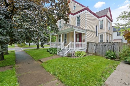 61 W Mohawk St, Oswego, NY, 13126-3018 | Card Image