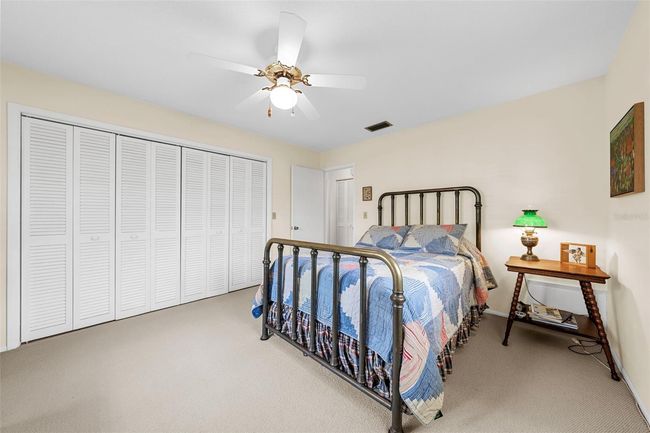 7460 W Country Club Dr N, Condo with 2 bedrooms, 2 bathrooms and null parking in Sarasota FL | Image 31
