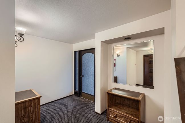 APT-101 - 3434 25 Th Ave W, Condo with 2 bedrooms, 2 bathrooms and 1 parking in Seattle WA | Image 20