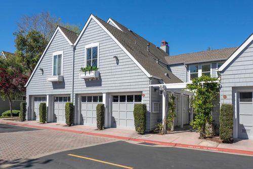 104 Mendocino Way, Redwood City, CA, 94065 | Card Image