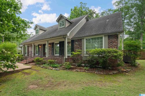 2667 Creekview Dr, HOOVER, AL, 35226-3432 | Card Image