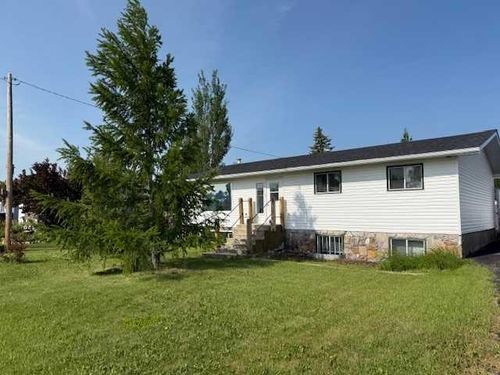 206 Main Street, Munson, AB, T0J2C0 | Card Image