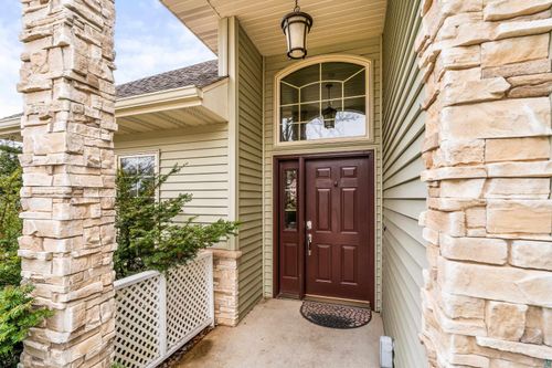 5018 Silver Leaf St, Hermantown, MN, 55811-4097 | Card Image