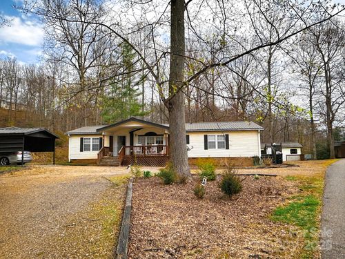 14 Westfield Trce, Franklin, NC, 28734-7823 | Card Image