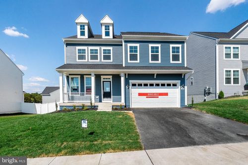 204 Detroit Sq, MARTINSBURG, WV, 25403-8400 | Card Image