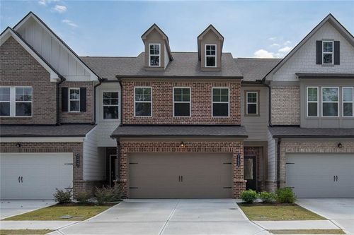 2425 Livi Ln, Buford, GA, 30515 | Card Image