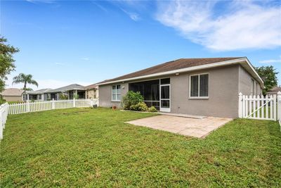 3383 Fiddle Leaf Way, House other with 3 bedrooms, 2 bathrooms and null parking in Lakeland FL | Image 2