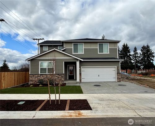 16300 Jenkins Ave Se, Yelm, WA, 98597-3403 | Card Image