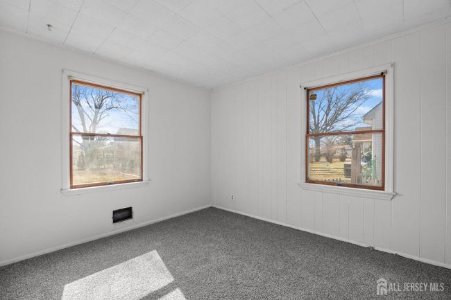 1419 Highway 33, House other with 5 bedrooms, 3 bathrooms and null parking in Hamilton NJ | Image 20