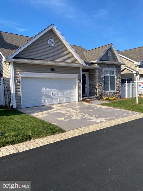 3 Keller Ln, MIDDLETOWN, MD, 21769-7870 | Card Image