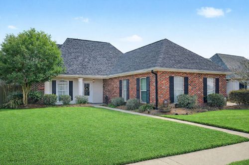 439 Windward Dr, Houma, LA, 70360-5005 | Card Image