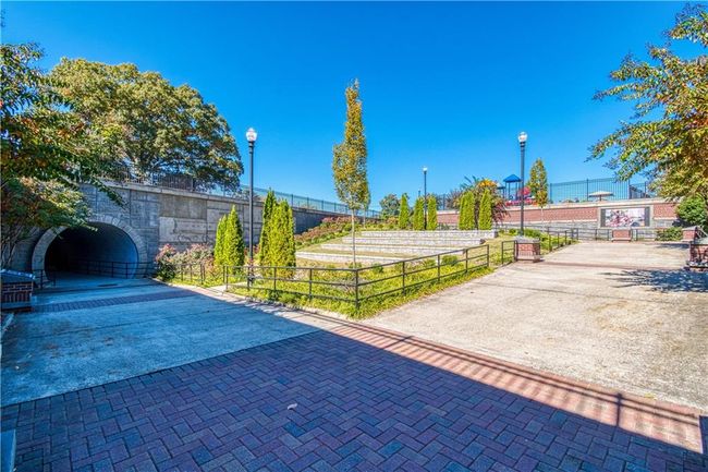 1991 Deco Dr, Townhouse with 3 bedrooms, 4 bathrooms and null parking in Kennesaw GA | Image 33