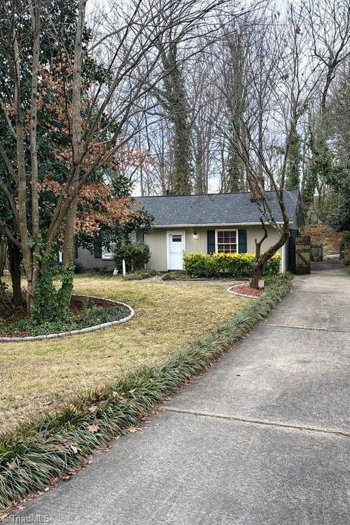 1905 Fox Creek Ct, High Point, NC, 27265-1498 | Card Image