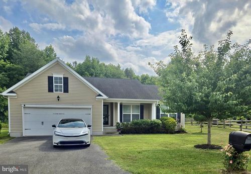 151 Fox Run Dr, MAGNOLIA, DE, 19962-2748 | Card Image