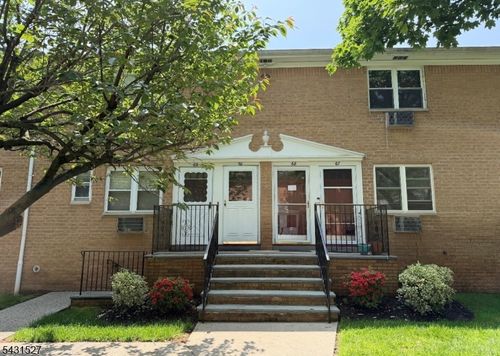 70-725 Joralemon St, Belleville, NJ, 07109-1482 | Card Image