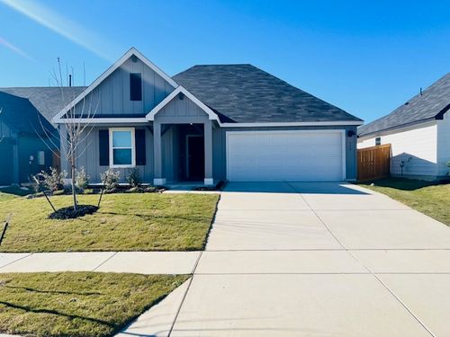 132 Las Lomas Dr, San Marcos, TX, 78666-8667 | Card Image