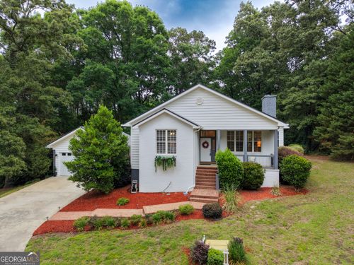 303 Winchester Ct, Dublin, GA, 31021-2452 | Card Image