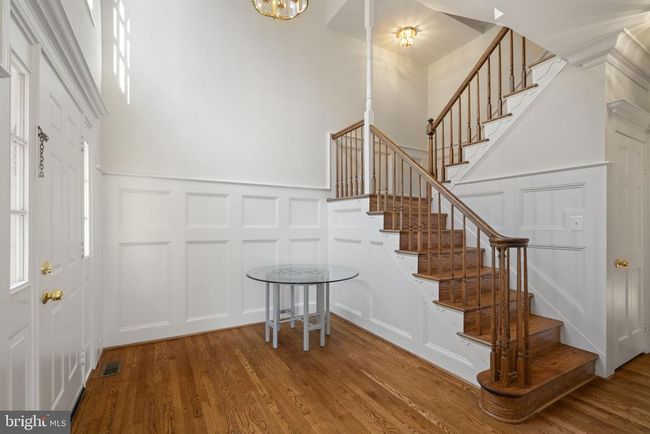 1537 Cedar Ave, Townhouse with 4 bedrooms, 5 bathrooms and null parking in MCLEAN VA | Image 9