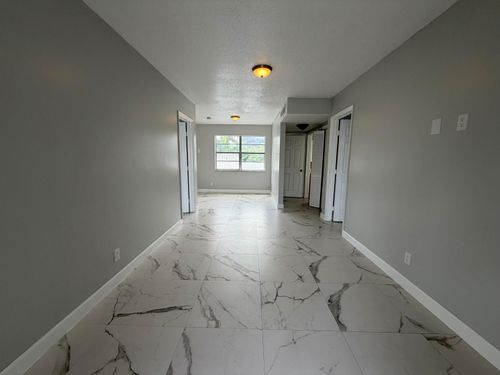 202-915 Ne 8th St, Hallandale Beach, FL, 33009-2690 | Card Image