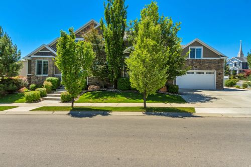 3961 W Coastal Dune Dr, South Jordan, UT, 84009-4716 | Card Image
