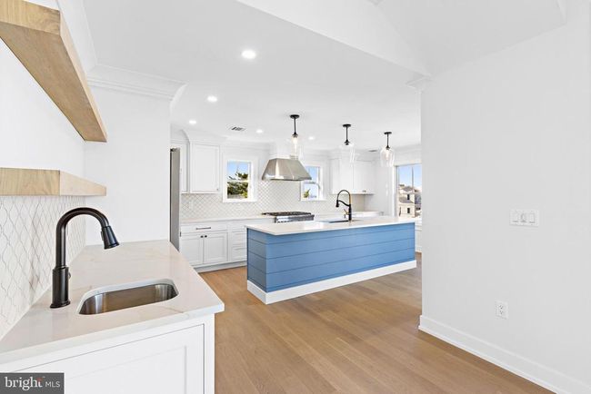 1 Cox Ave, House other with 5 bedrooms, 5 bathrooms and null parking in Harvey Cedars NJ | Image 30