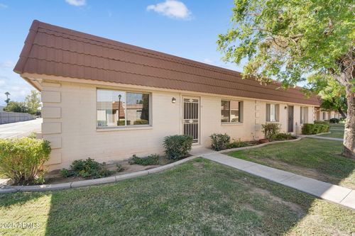 1638 E Donner Dr, Tempe, AZ, 85282-7221 | Card Image